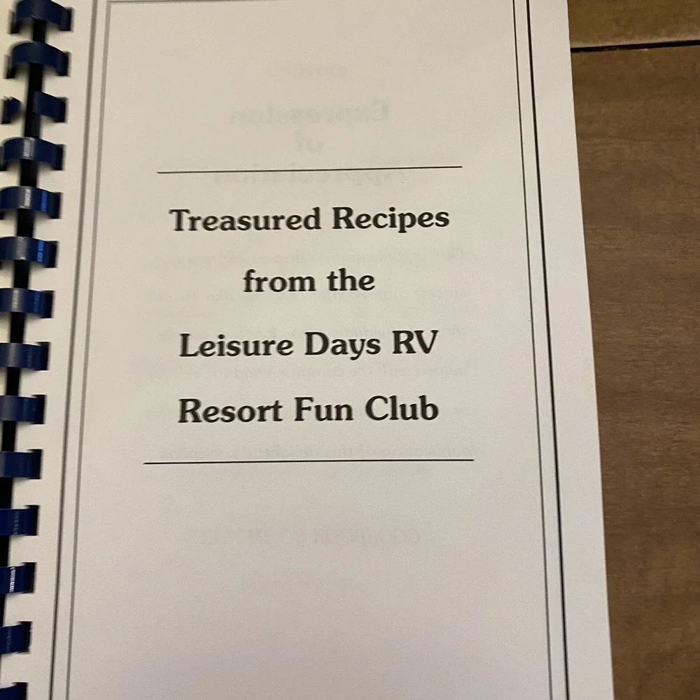 VTG Treasured Recipes Leisure Days RV Resort Fun Club Regional Cookbook Comb